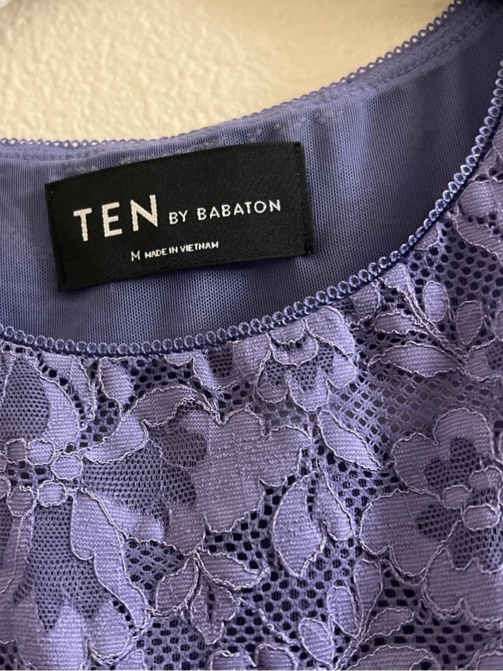 Aritzia Ten by Babaton Reel Purple Halter Lace Bodysuit Size M - Picture 5 of 7